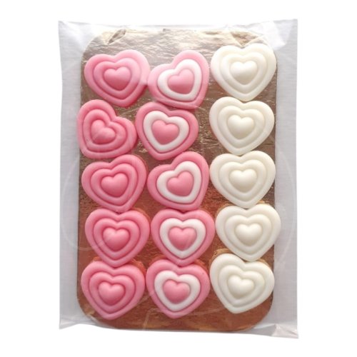 Фигурка из шоколадной глазури "Сердечки" 